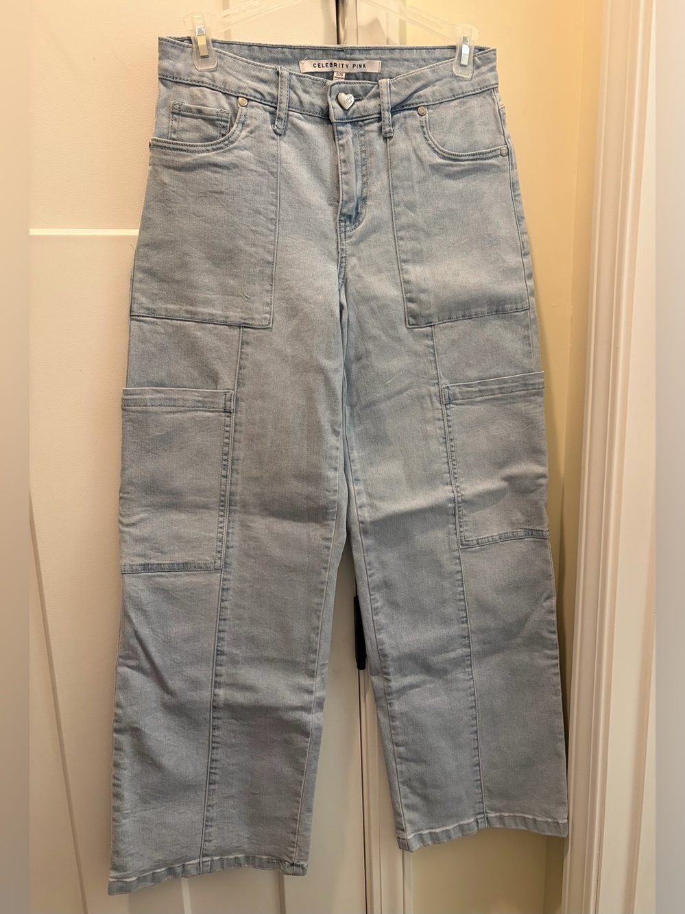 Celebrity Pink Cargo Jeans - Size 3/26